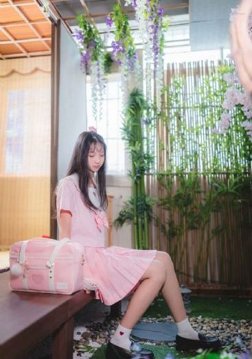 欧美丝袜视频_1080P在线播放观看