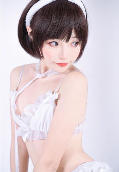 国产精品青青在线手机版观看_超清高清迅雷在线观看