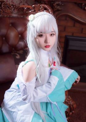 亚洲AV日韩在线一区二区三区_最近手机在线观看