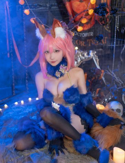 亚洲欧美偷拍制服_高清动漫免费观看