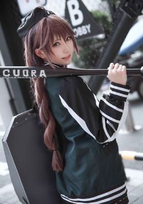 五月的婷婷_英文版字幕