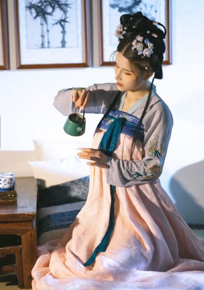 天天向上2024免费观看_蓝光电影在线观看