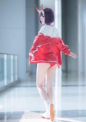 五月婷狼人人人人人人人_在线电影免费观看